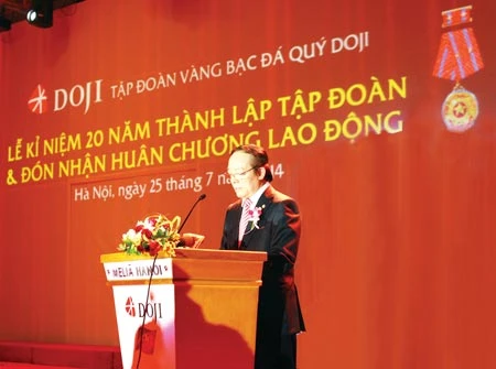 Tập đoàn DOJI: Tổ chức kỷ niệm 20 năm thành lập và đón nhận Huân chương Lao động hạng Nhì ảnh 2 Tập đoàn DOJI: Tổ chức kỷ niệm 20 năm thành lập và đón nhận Huân chương Lao động hạng Nhì ảnh 2