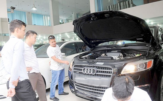 ASEAN auto tariff reduction has not lowered car prices as expectation in Vietnam (Photo: SGGP) ASEAN auto tariff reduction has not lowered car prices as expectation in Vietnam (Photo: SGGP)