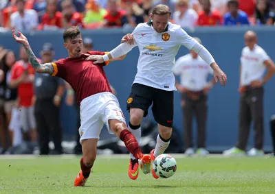 Liệu Wayne Rooney (phải) có giúp Manchester United vượt qua được kình địch Liverpool? Liệu Wayne Rooney (phải) có giúp Manchester United vượt qua được kình địch Liverpool?