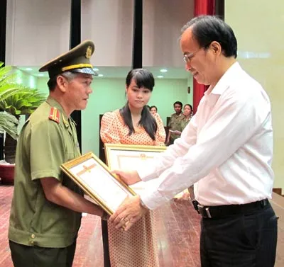 “Sổ đen” đích thực phải có các giải pháp, chính sách hỗ trợ người mãn hạn tù