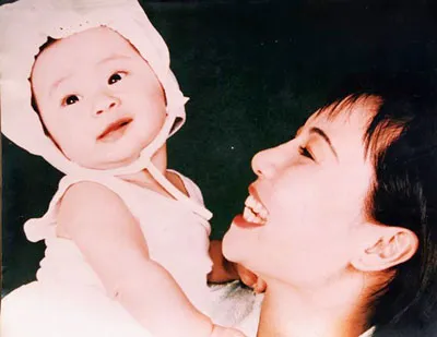 Con xin lỗi mẹ!