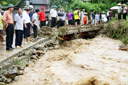Lai Châu: Lũ quét bất ngờ, 7 người chết và mất tích ảnh 4 Lai Châu: Lũ quét bất ngờ, 7 người chết và mất tích ảnh 4