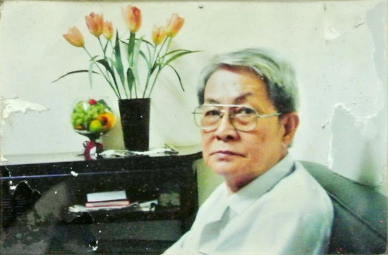 Anh Đức, nhà văn yêu dấu của cách mạng và kháng chiến