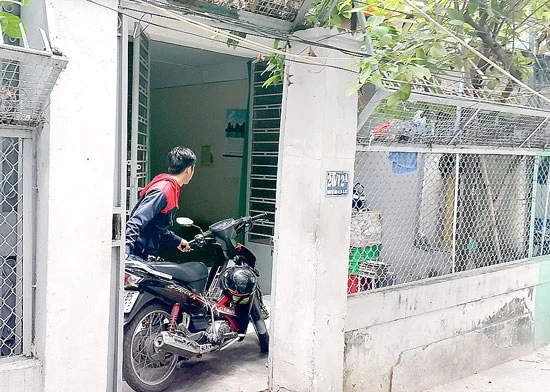 Dài cổ chờ sổ đỏ - Bài 1: Nợ như chúa Chổm
