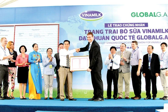 Trang trại bò sữa Vinamilk đạt chuẩn GlobalG.a.p đầu tiên tại Đông Nam Á