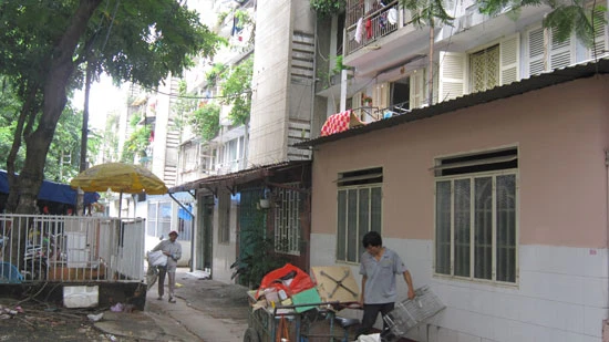 Di dời chung cư lô IV, VI cư xá Thanh Đa: Mông lung tái định cư