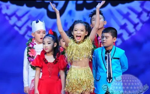 Linh Hoa đăng quang quán quân Bước nhảy Hoàn vũ nhí mùa đầu tiên