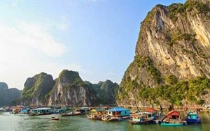 Cua Van fishing village Cua Van fishing village