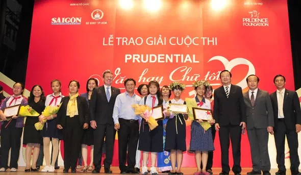 Sáng rực những tài năng văn học trẻ