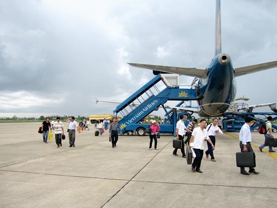Vietnam Airlines raises over VND1 trillion in an IPO on November 14 (Photo: SGGP) Vietnam Airlines raises over VND1 trillion in an IPO on November 14 (Photo: SGGP)