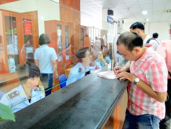 Businesses do customs procedures at Saigon Port’s Region 1 (Photo: SGGP) Businesses do customs procedures at Saigon Port’s Region 1 (Photo: SGGP)