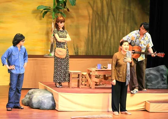 Kịch mới Buồn ơi, chào mi! - Nốt lặng của tình yêu
