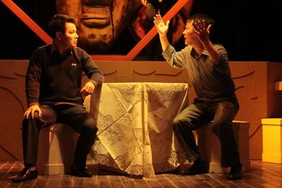 A scene in "sand castle" play (SGGP) A scene in "sand castle" play (SGGP)