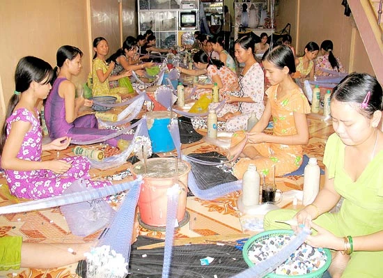 Lao động vùng ĐBSCL: Cung lớn hơn cầu