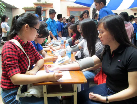 Tuyên truyền phòng chống HIV/AIDS qua tiểu phẩm