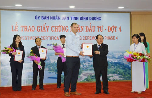 Bình Dương: Thu hút gần 1,7 tỷ USD vốn FDI trong năm 2014