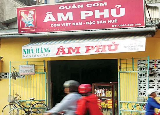 Cơm Âm Phủ