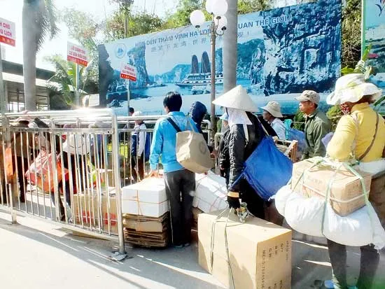 Buôn lậu... chính ngạch