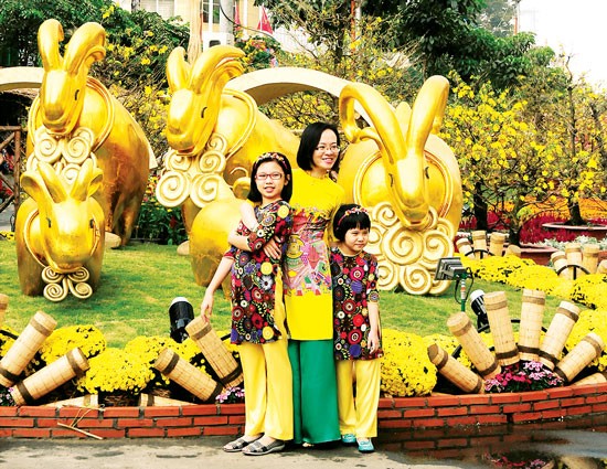 Ham Nghi flower street (Photo: SGGP) Ham Nghi flower street (Photo: SGGP)