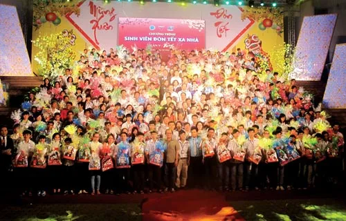 Mùa xuân ai đi hái hoa? ảnh 2