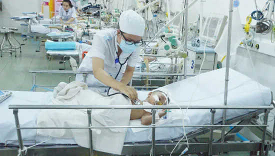Cứu sống một bệnh nhân bệnh tay chân miệng cấp độ cuối