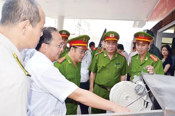 Đón Tết muộn