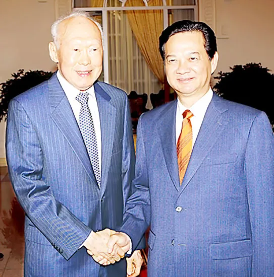 Lý Quang Diệu - Người khổng lồ của lịch sử ảnh 2