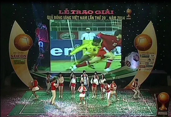 Thành Lương và Tuyết Dung đoạt Quả bóng Vàng Việt Nam 2014 ảnh 5