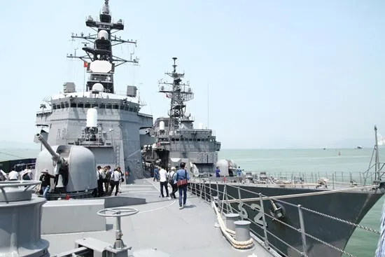 Hai tàu huấn luyện của Nhật Bản cập cảng Tiên Sa ảnh 4