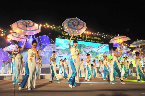 2015 Ha Long Carnival. 2015 Ha Long Carnival.