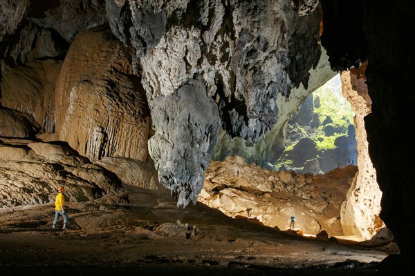 The splendor of Son Doong cave (Photo: Ryal Deboodt) The splendor of Son Doong cave (Photo: Ryal Deboodt)