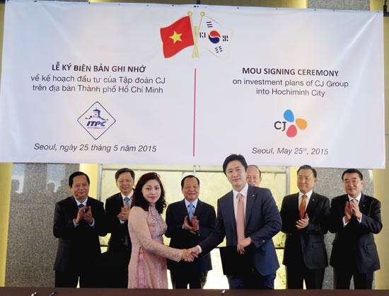 Secretary Hai at the MoU signing ceremony between HCMC Trade and Investment Promotion Center and CJ Group (Photo: SGGP) Secretary Hai at the MoU signing ceremony between HCMC Trade and Investment Promotion Center and CJ Group (Photo: SGGP)