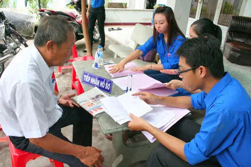 Làm lợi cho dân - chưa bao giờ thấy đủ…