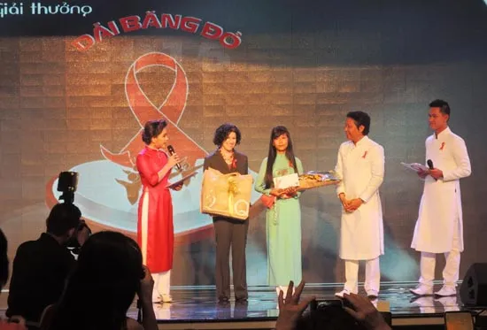 Trao giải thưởng Dải Băng Đỏ 2015