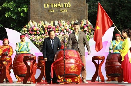 Beating the drum: Danish Crown Prince Frederik opened a street art festival in Ha Noi during a visit to Viet Nam in 2011.The Danish Royal Family has a special relationship with Viet Nam. The Prince Consort spent many years of his childhood in the country. — Photo courtesy of Embassy of Denmark Beating the drum: Danish Crown Prince Frederik opened a street art festival in Ha Noi during a visit to Viet Nam in 2011.The Danish Royal Family has a special relationship with Viet Nam. The Prince Consort spent many years of his childhood in the country. — Photo courtesy of Embassy of Denmark