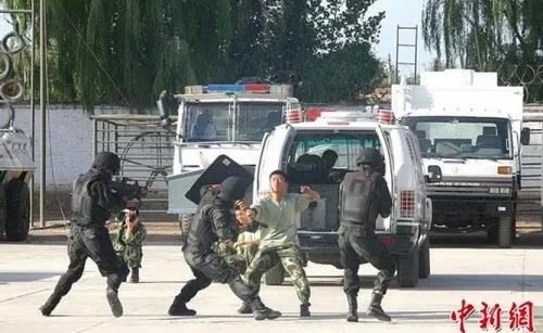 Ít nhất 18 người chết trong vụ người Duy Ngô Nhĩ tấn công đồn cảnh sát ở Tân Cương
