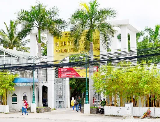 Bài 3: Tương lai nào cho trường tư?
