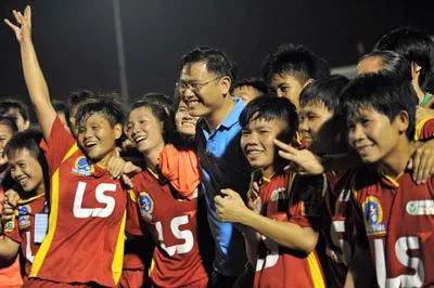 Giải bóng đá nữ VĐQG – Cúp Thái Sơn Bắc 2015: TPHCM đăng quang ảnh 1 Giải bóng đá nữ VĐQG – Cúp Thái Sơn Bắc 2015: TPHCM đăng quang ảnh 1