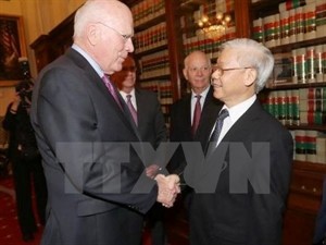 US Democratic Senator Patrick Leahy welcomes Party General Secretary. (Photo: VNA) US Democratic Senator Patrick Leahy welcomes Party General Secretary. (Photo: VNA)