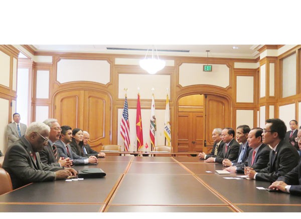 A view of the meeting between HCMC and San Francisco delegations (Photo: SGGP) A view of the meeting between HCMC and San Francisco delegations (Photo: SGGP)