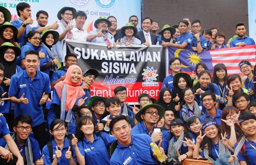 The campaign is attended by activists from Malaysia (Photo: SGGP) The campaign is attended by activists from Malaysia (Photo: SGGP)