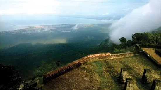 Lạ lùng cao nguyên Bokor! ảnh 8 Lạ lùng cao nguyên Bokor! ảnh 8