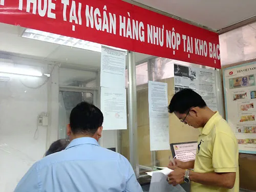 Nộp thuế điện tử: Chưa liên thông, dân bị hành