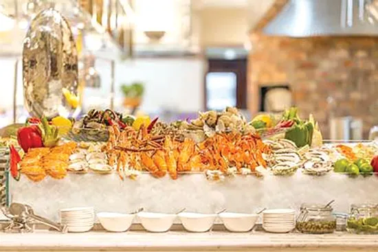 Nhiều ưu đãi tại khách sạn LE MÉRIDIEN SAIGON