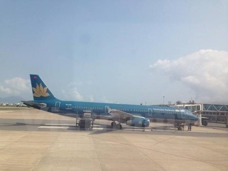 A Vietnam Airlines plane at Pleiku Airport in Gia Lai Province. (Source: VNA) A Vietnam Airlines plane at Pleiku Airport in Gia Lai Province. (Source: VNA)