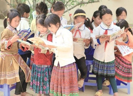 Ethnic minorities students of the Man Than Primary School in the northern mountainous province of Lao Cai (Photo: VNS) Ethnic minorities students of the Man Than Primary School in the northern mountainous province of Lao Cai (Photo: VNS)