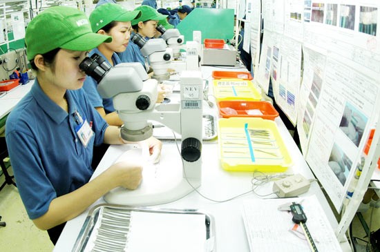 Electronic assembly at Nissei Company (Photo: SGGP) Electronic assembly at Nissei Company (Photo: SGGP)