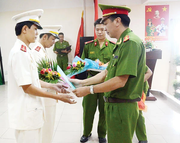 Thành lập đội chữa cháy chuyên nghiệp khu vực 1 thuộc Phòng Cảnh sát PCCC quận 2