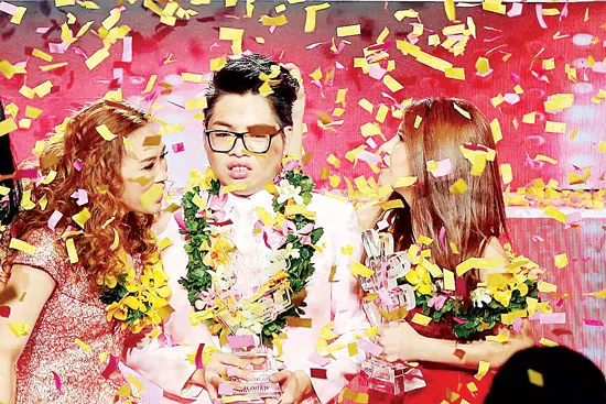 Quán quân Giọng hát Việt 2015 Nguyễn Đức Phúc: Vượt lên chính mình