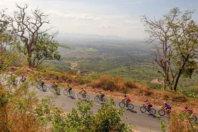 Cuộc đua xe đạp Nam Kỳ Khởi Nghĩa 2015: Lên núi luyện công ảnh 1 Cuộc đua xe đạp Nam Kỳ Khởi Nghĩa 2015: Lên núi luyện công ảnh 1